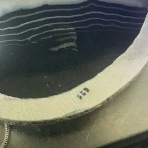 Pretty substantial Big bold Natural Botswana Agate gemstone pendant - Picture 11 of 11